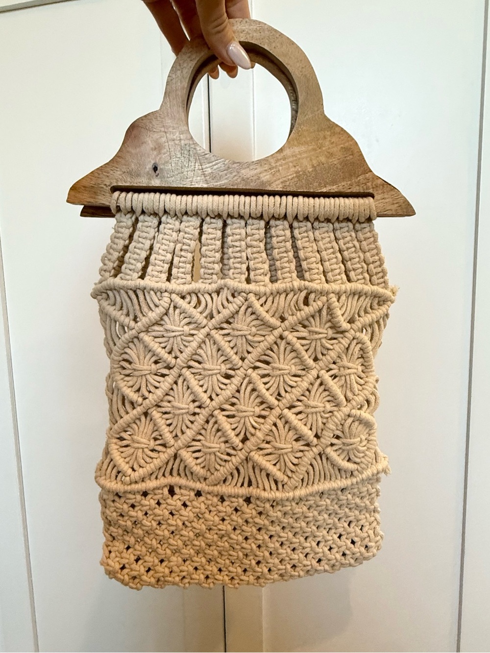 Handwoven Macramé Tote Bag with Wooden Handles - Cream